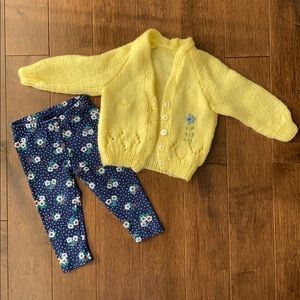 Cute cardigan set - not itchy